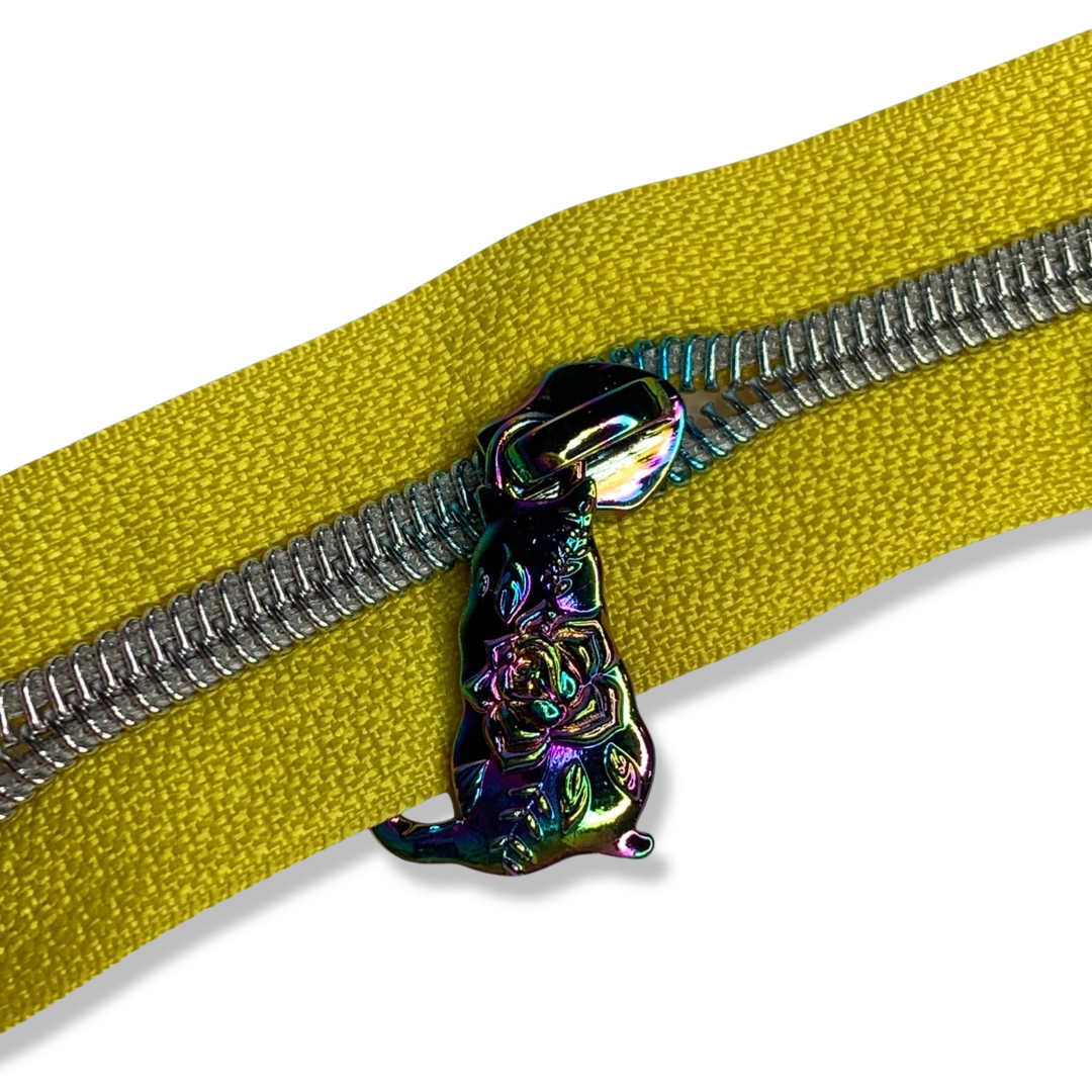 Frog Zipper Pull, Size #5 Zipper Pull, Nylon Zipper Tape, Zipper Pulls,  Exclusive to Sew Majestic, Animal Zipper Pull, #5 Pull